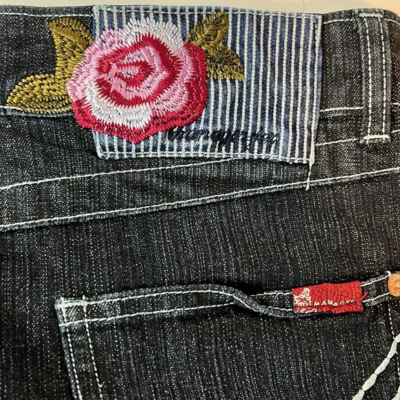 Manager blue Denim skirt size 10 stretchy material - Picture 3 of 6